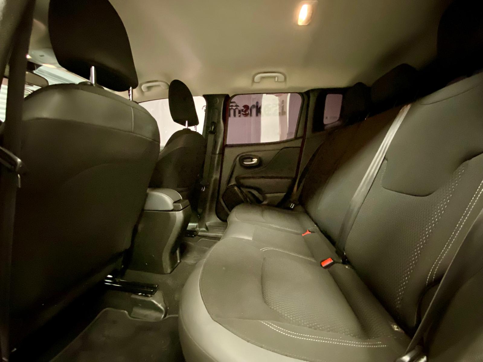 JEEP RENEGADE 13